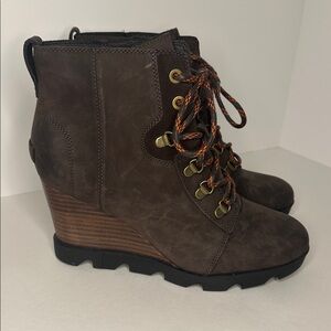 SOREL Joan Uptown Lace Boot Wedge Blackened Brown NEW without tags!!